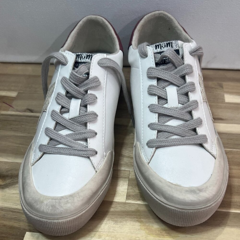 Mi.iM Women's White and Red Striped Sneakers